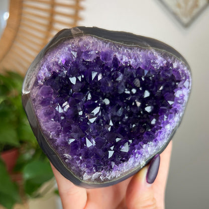 Amethyst Geode Cave