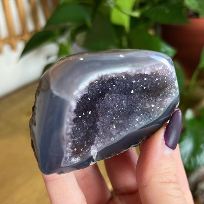 Druzy Amethyst Agate Cave: Crystal from Uruguay, Grounding Cleansing Stone