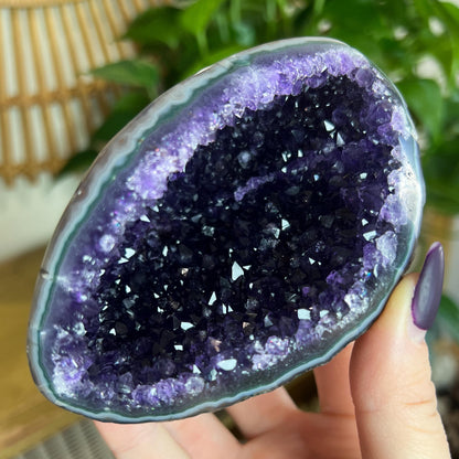 Amethyst Geode Cave