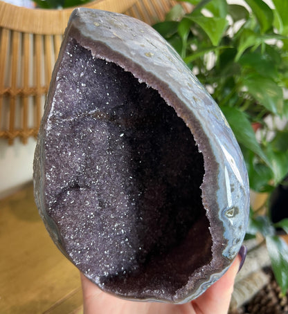 Amethyst Geode Cave