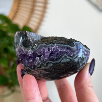 Amethyst Geode Cave