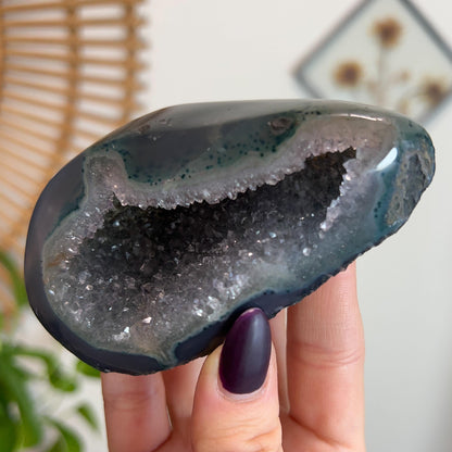 Druzy Agate Cave