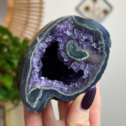 Amethyst Geode Cave