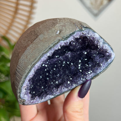 Amethyst Geode Cave