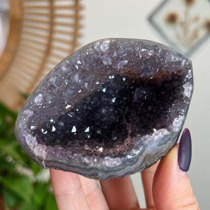 Amethyst Geode Cave