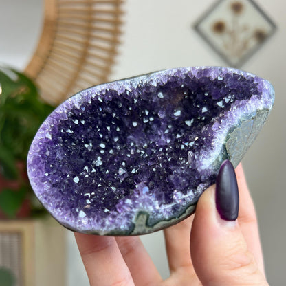 Amethyst Geode Cave