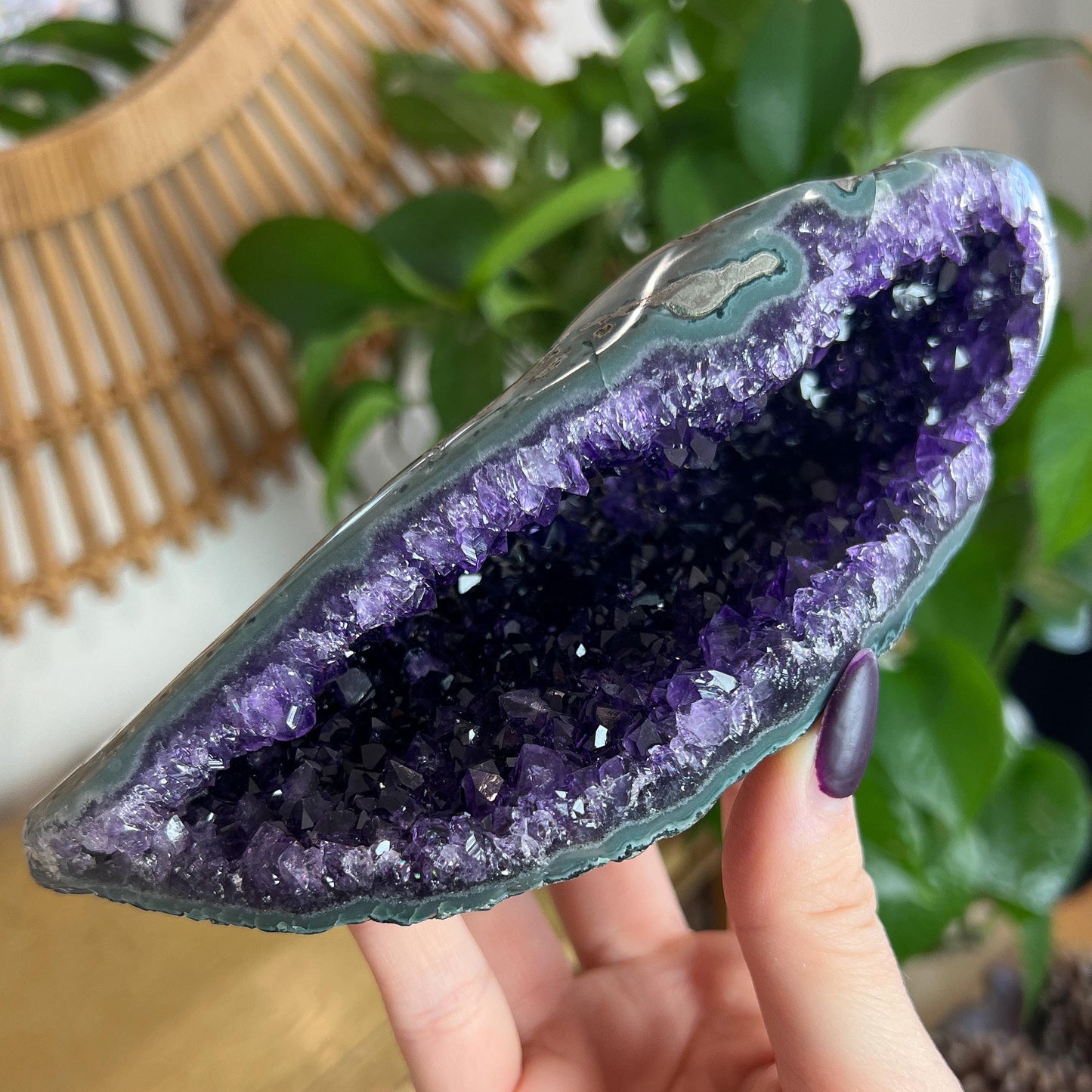 Amethyst Geode Cave