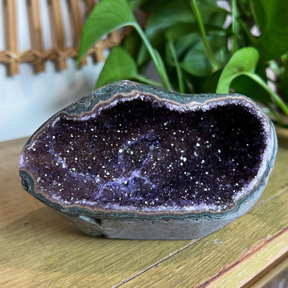 Amethyst Geode Cave