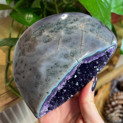 Druzy Amethyst Agate Cave
