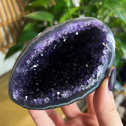 Amethyst Geode Cave