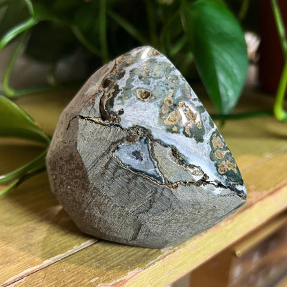 Druzy Amethyst Agate Cave