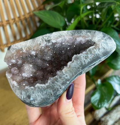 Amethyst Geode Cave