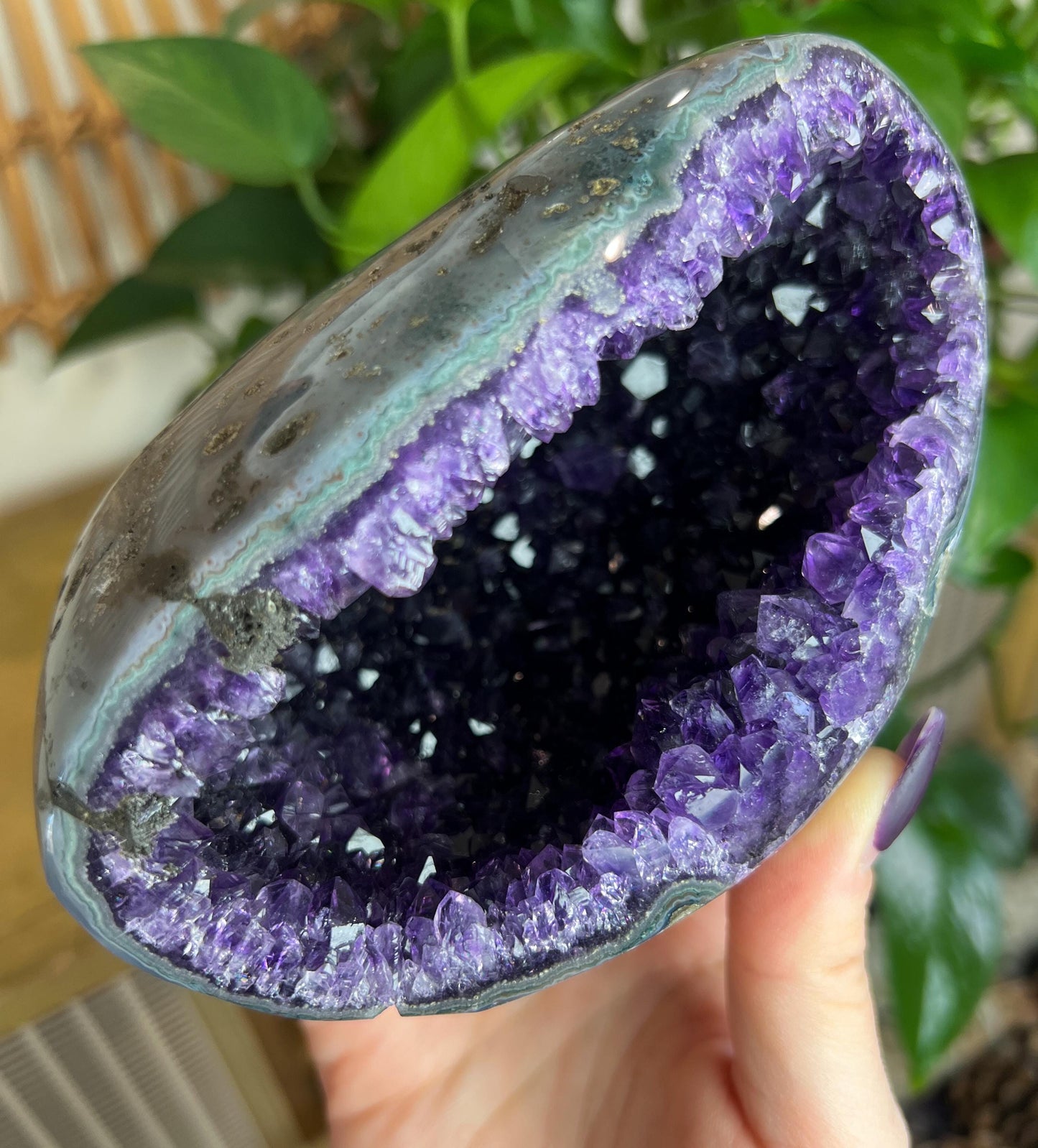 Amethyst Geode Cave