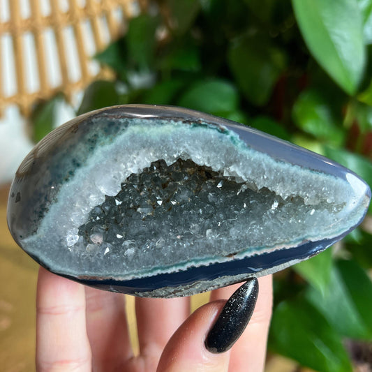 Druzy Agate Cave