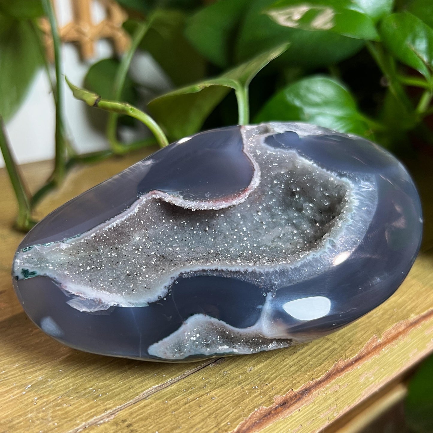 Druzy Agate Cave