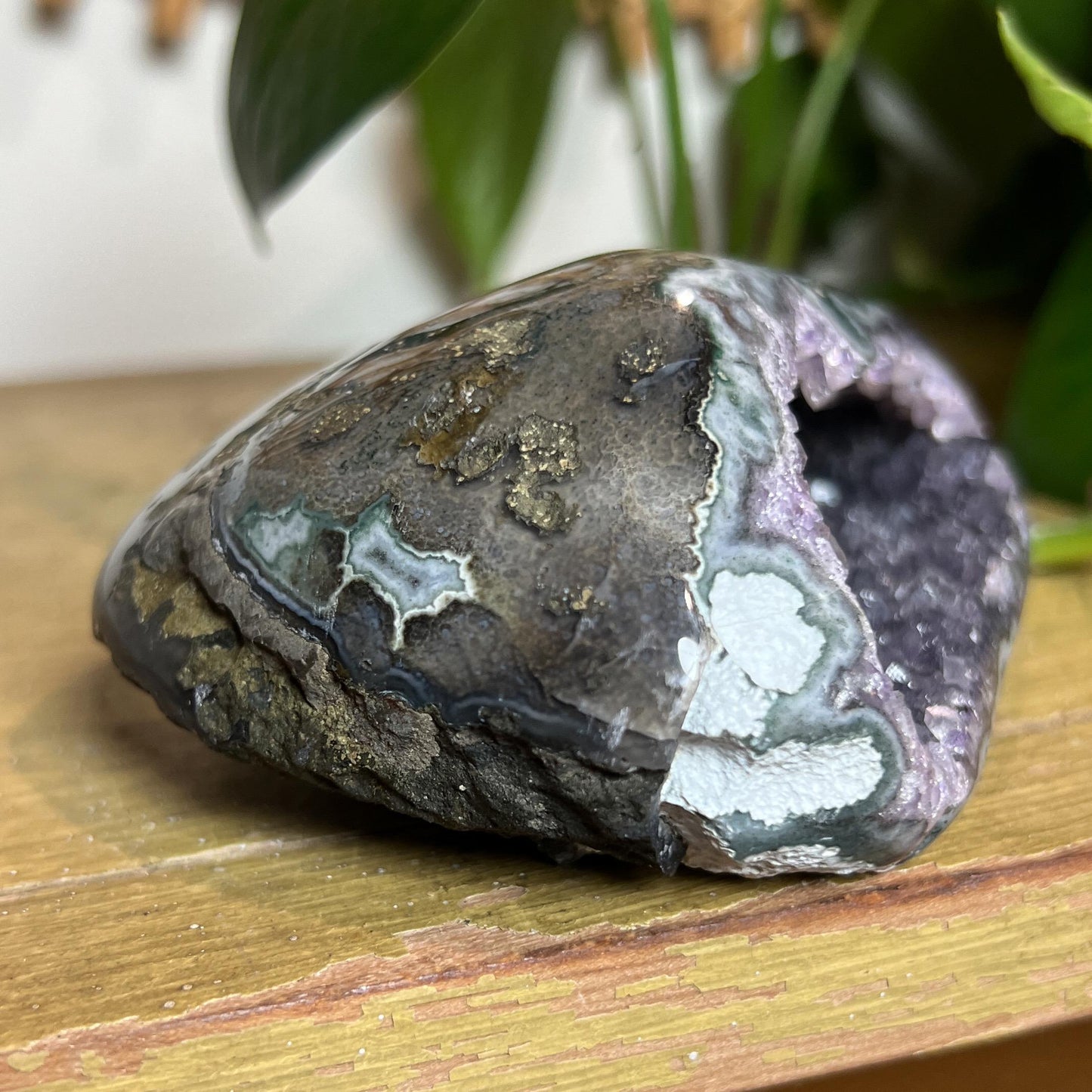 Druzy Amethyst Pink Agate Cave