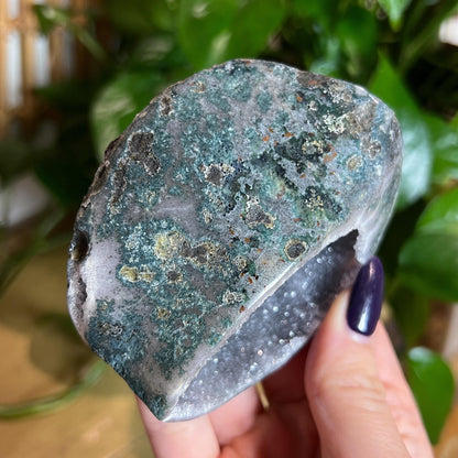 Gray Amethyst Geode Cave