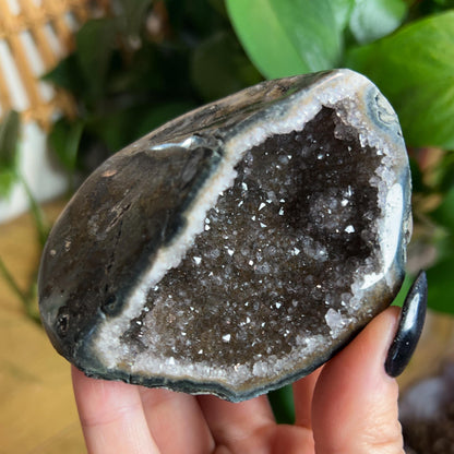Druzy Amethyst Jasper Cave