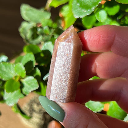 Confetti Sunstone Point