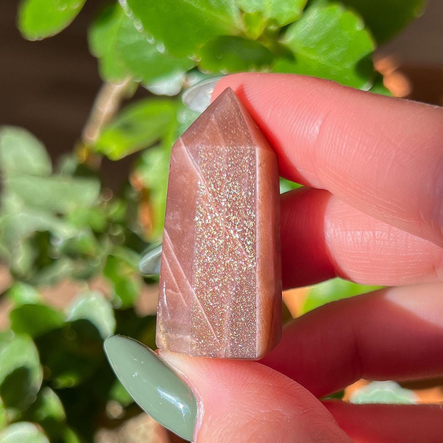 Confetti Sunstone Point