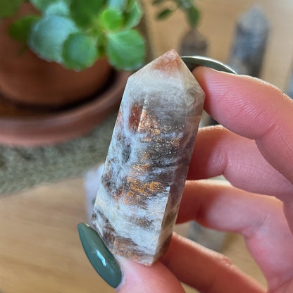 Sunstone Moonstone Point
