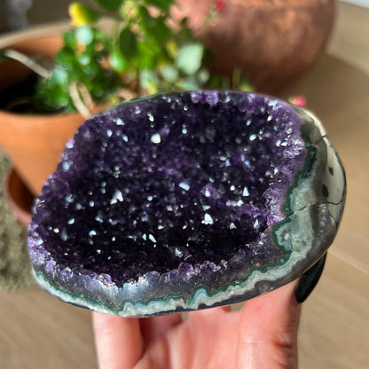 Amethyst Geode Cave