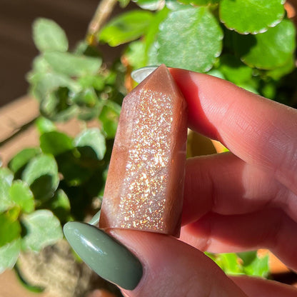 Confetti Sunstone Point