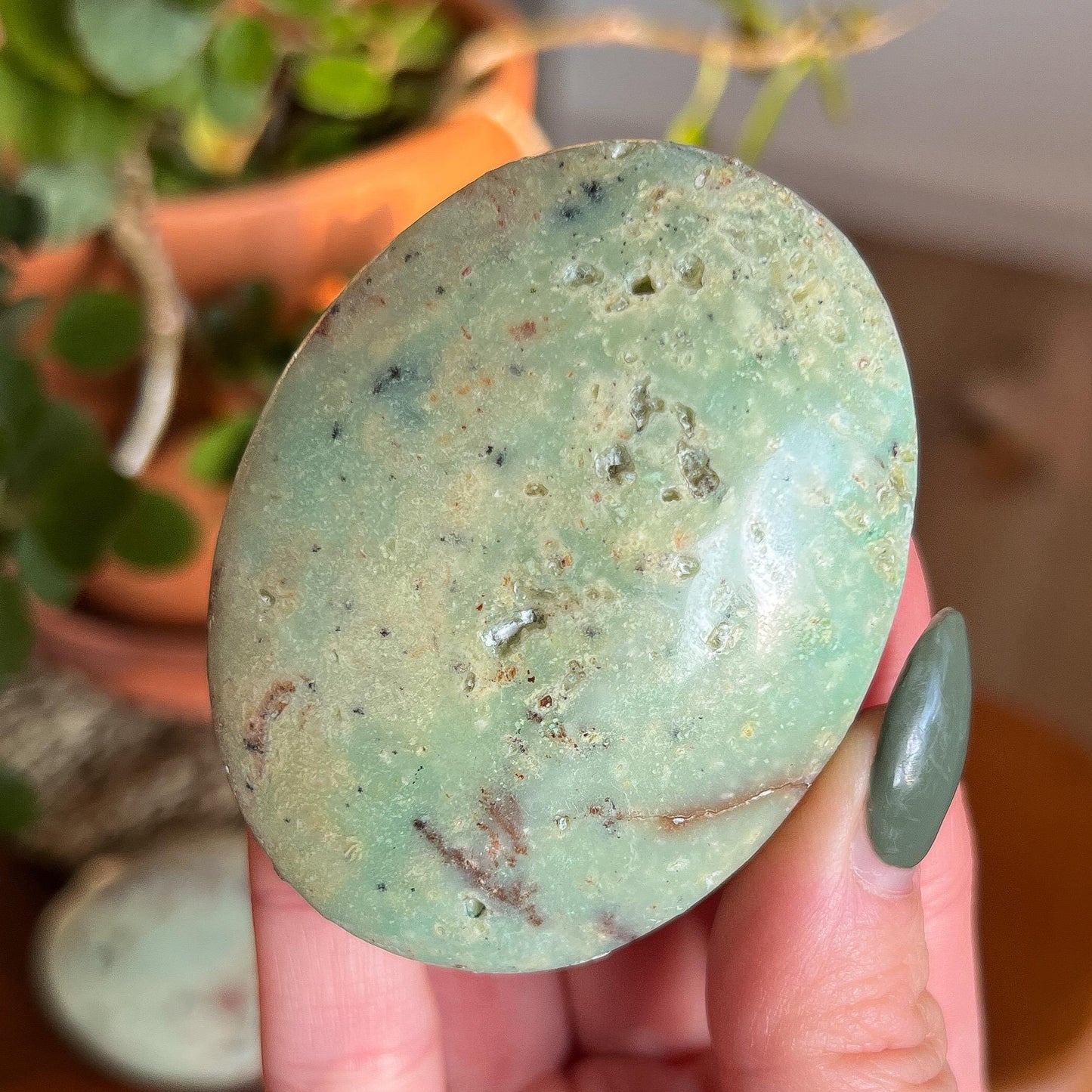 Chrysoprase Palm Stones