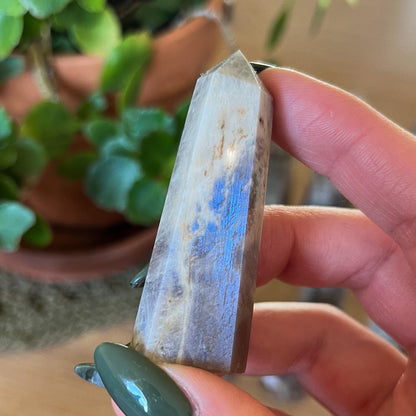 Sunstone Moonstone Point