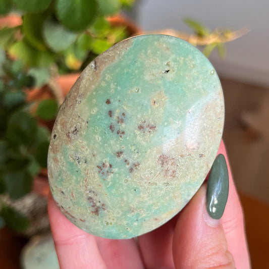 Chrysoprase Palm Stones
