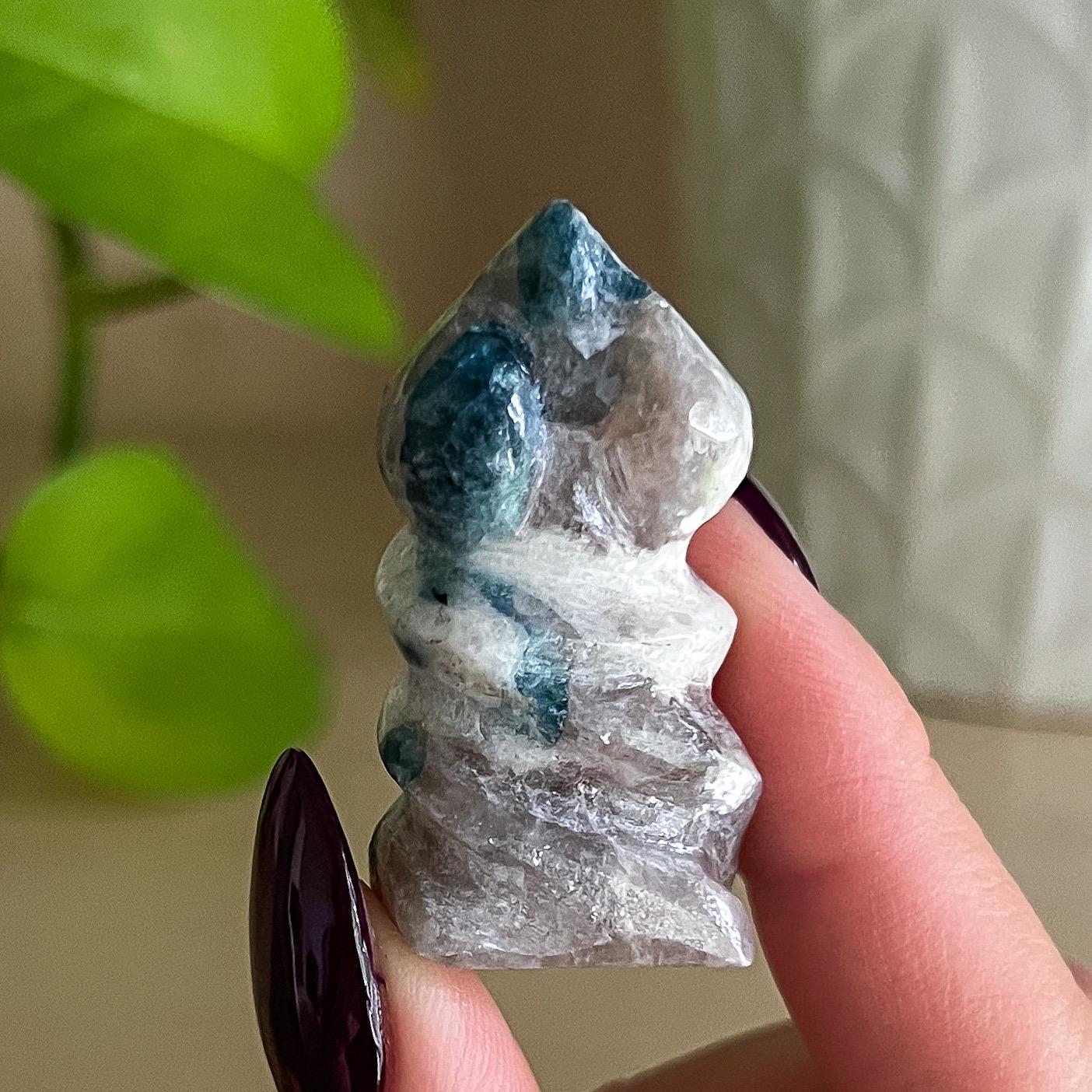 Snowball Euphoralite Carved Tower