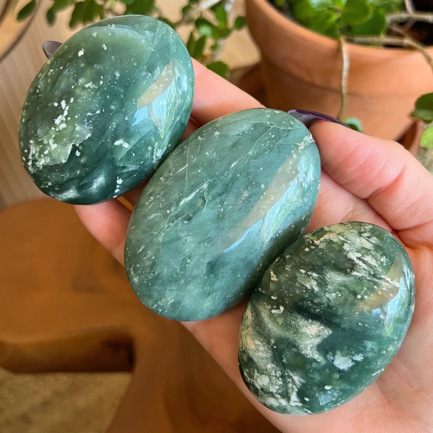 Green Jade Palm Stones