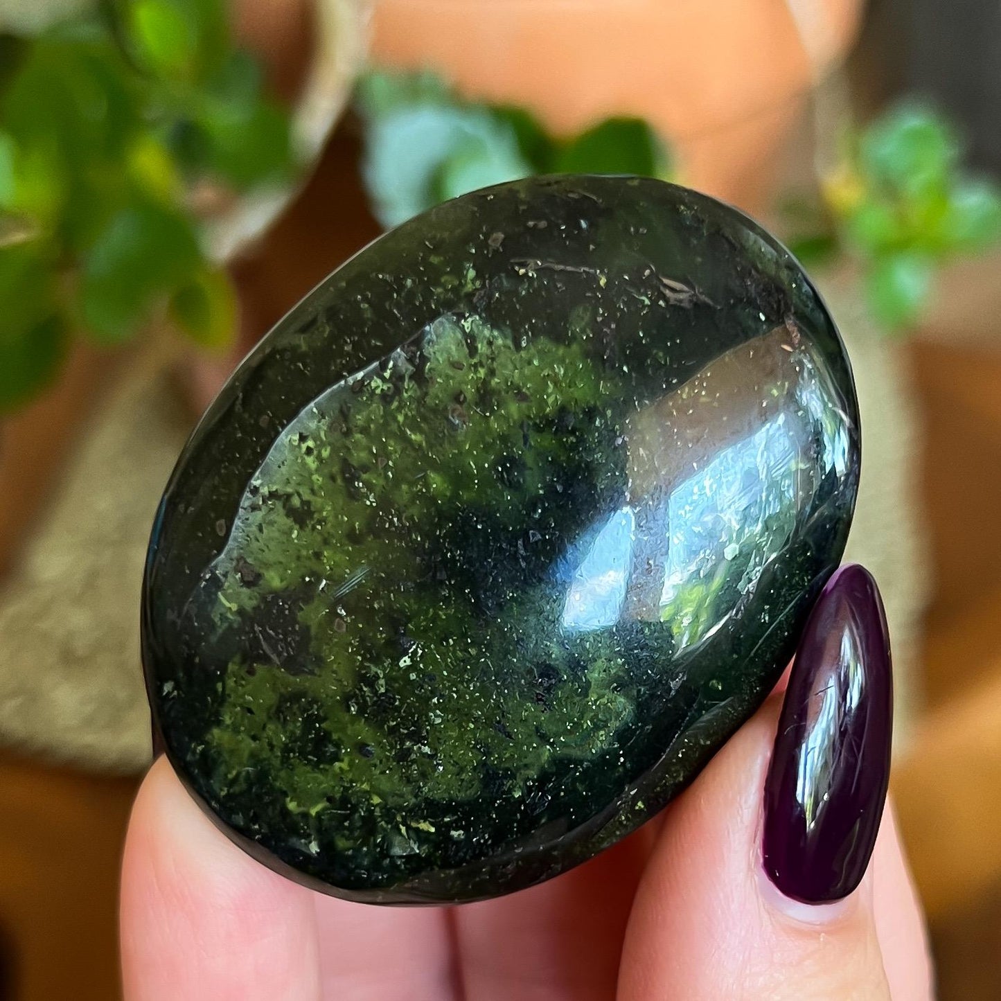 Glowing Serpentine Palm Stones