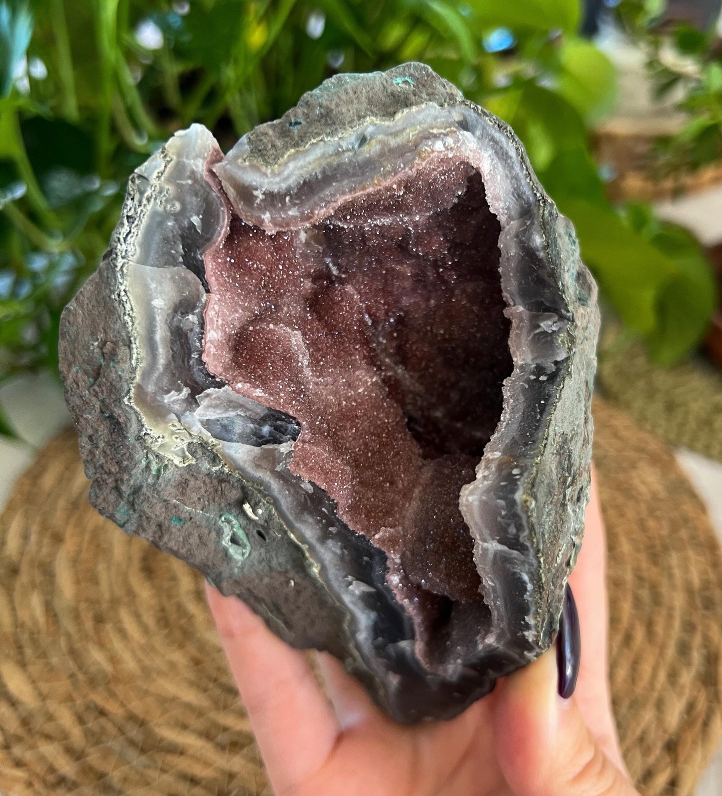 Druzy Red Agate Formation