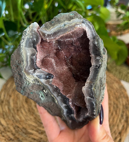 Druzy Red Agate Formation