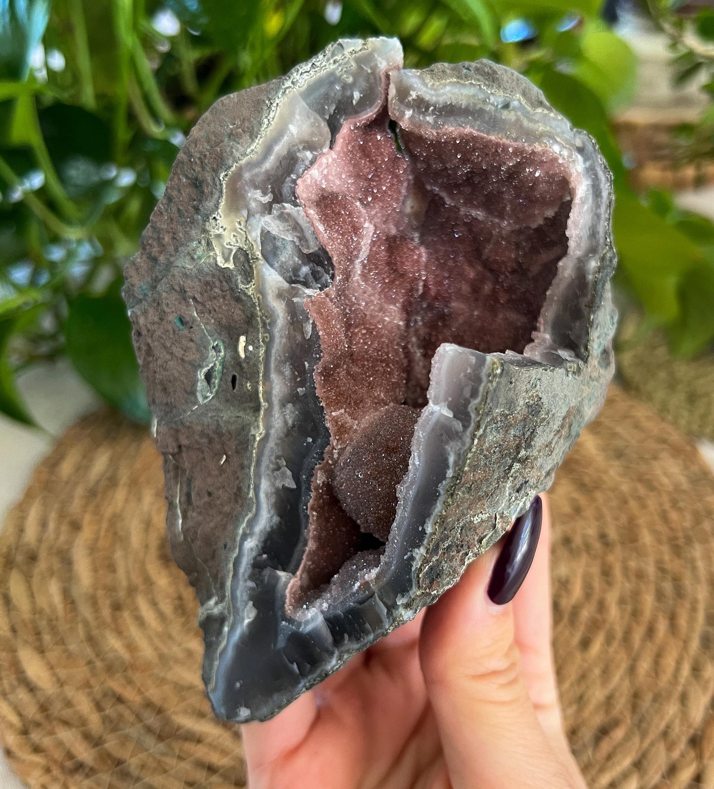 Druzy Red Agate Formation