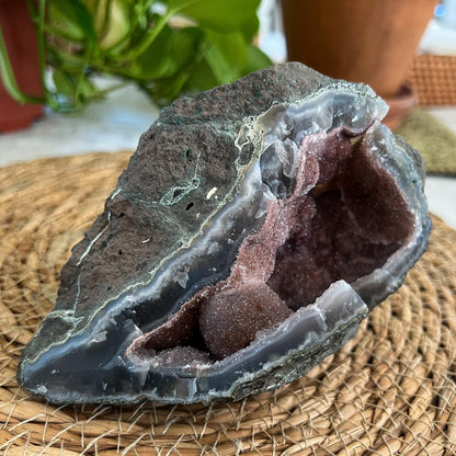 Druzy Red Agate Formation