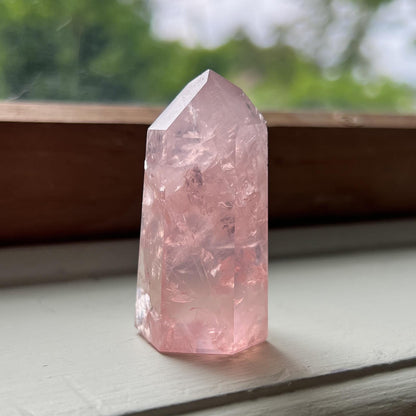 Gem Rose Quartz Point