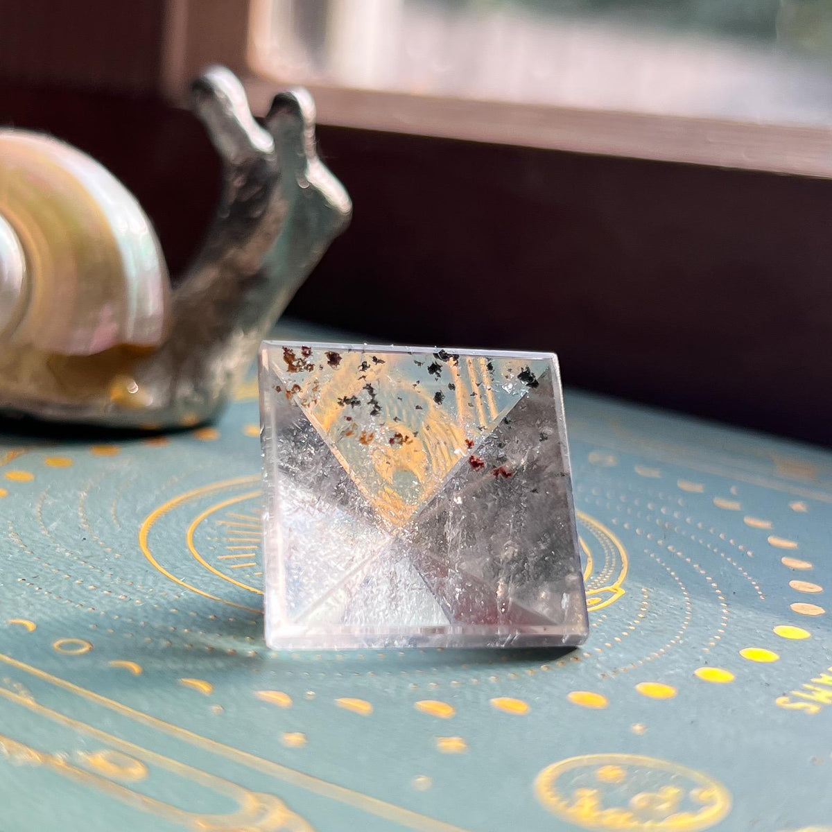 Aura Garden Quartz Pyramid