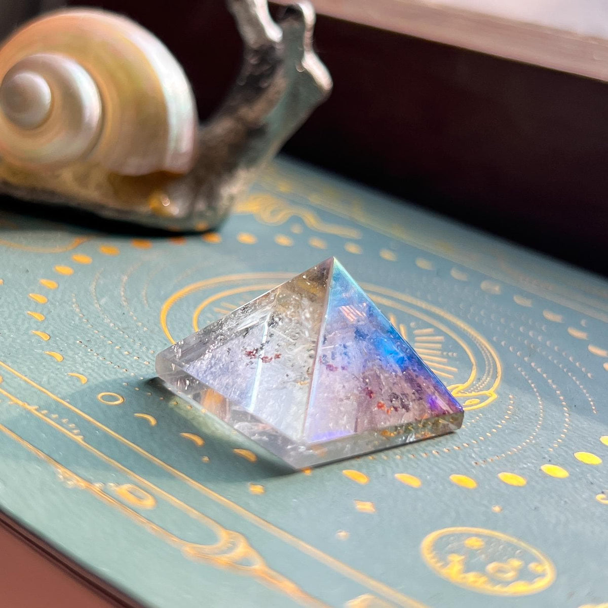 Aura Garden Quartz Pyramid