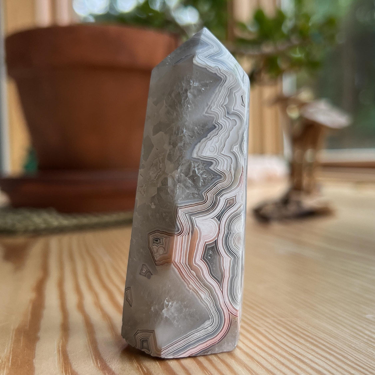 Crazy Lace Agate Tower