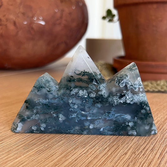 Moss Agate Mountain
